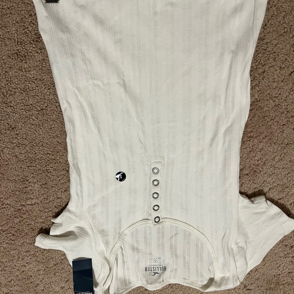 Hollister Cream Ribbed Knit Top